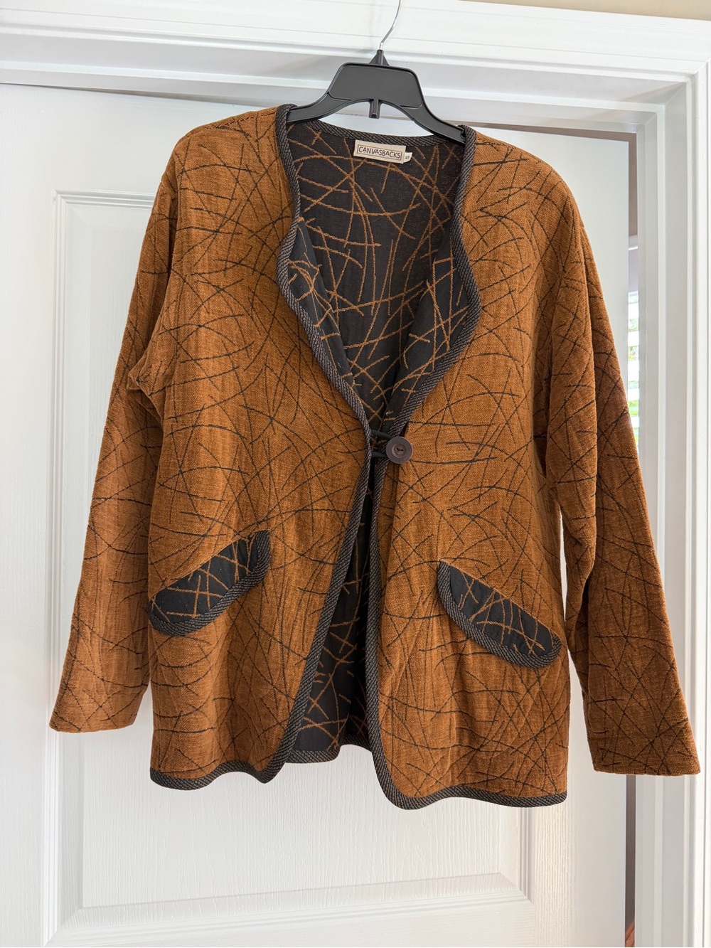 Canvasbacks Brown Patterned Open-Front Jacket with Contrast Trim